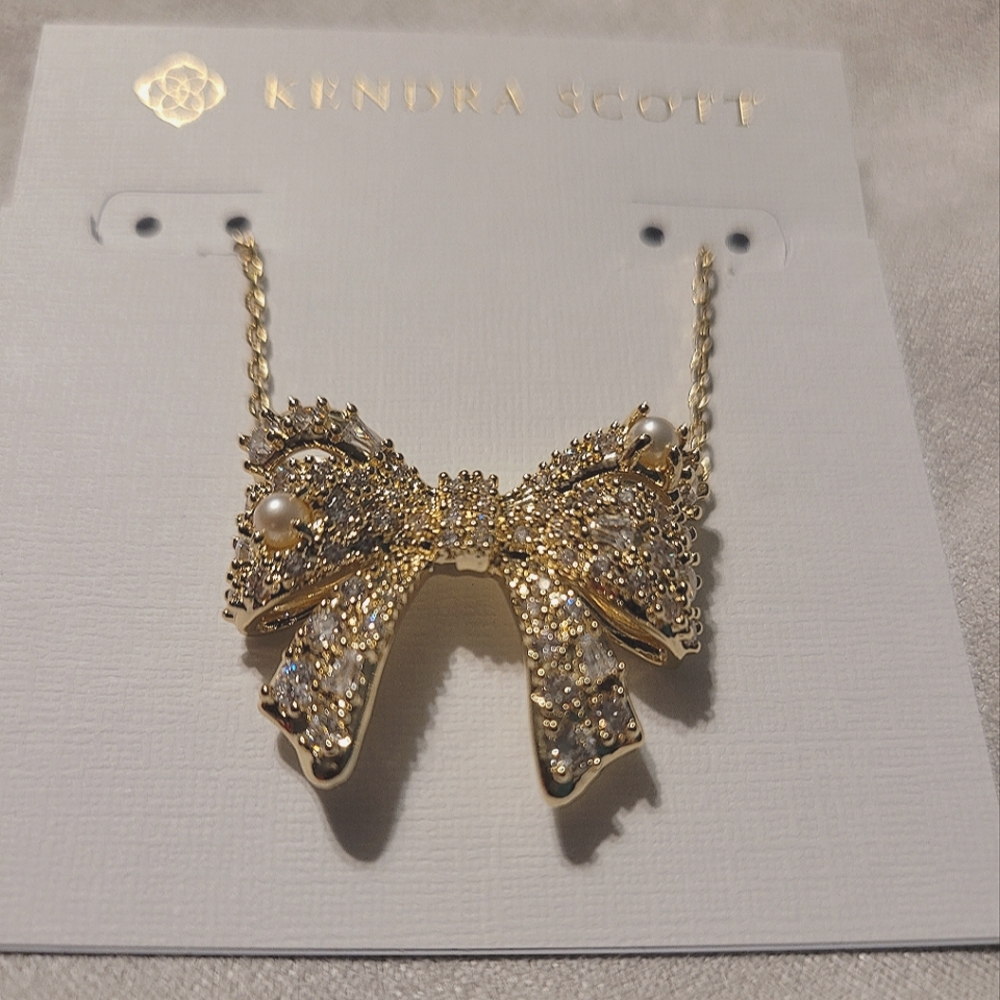 Kendra Krista Bow Necklace